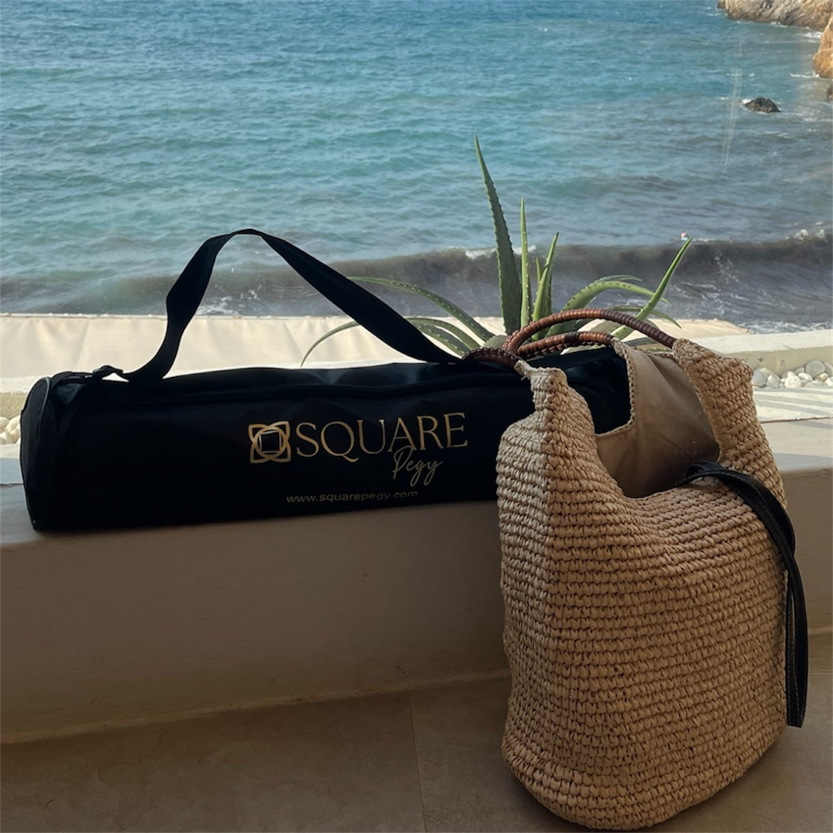 👜 Black & Gold Yoga Mat Carry Bag